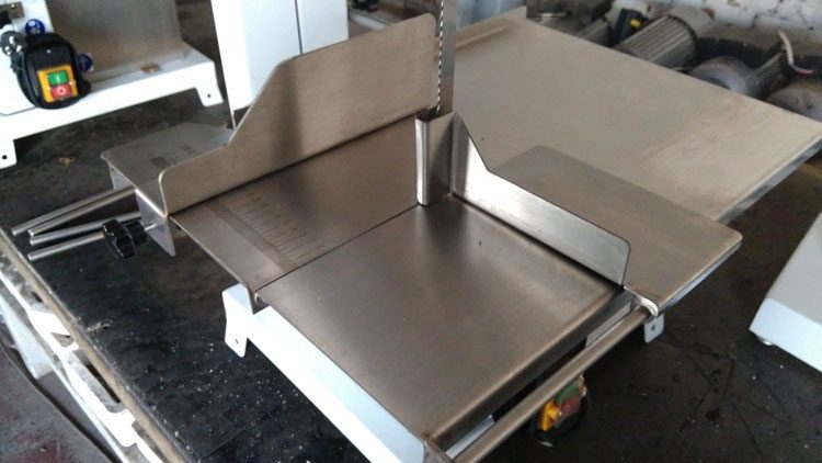 Máy Cưa Xương Ống Giò Heo - Lợn Goodfor HL-1500 4 luoi may cua xuong gf 1500