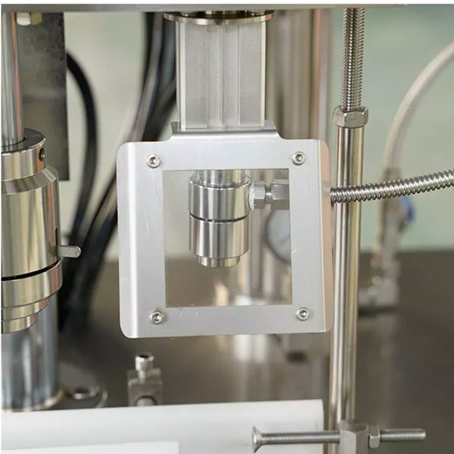 Chi tiết bộ phận máy đóng gói bình xịt côn trùng