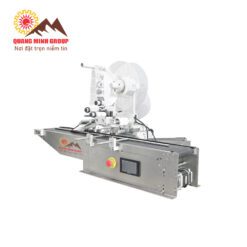 Máy dán nhãn mặt phẳng để bàn tự động có băng tải QM-GST-113