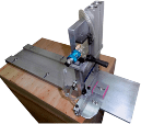 Dây chuyền sản xuất và đóng gói xà bông tự động Công suất : 100-300 kg / giờ 21 Máy cắt bằng tay
