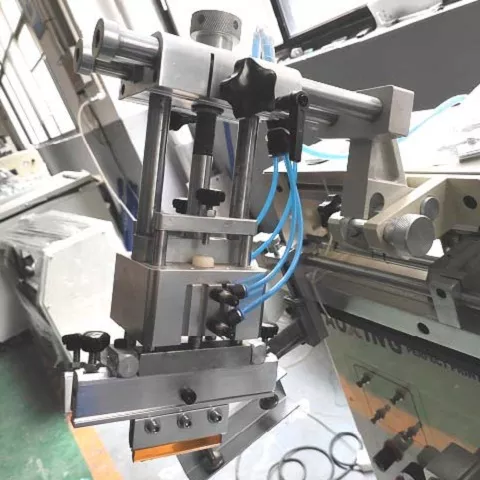 Đầu gạt tích hợp tuỳ biến thông minh